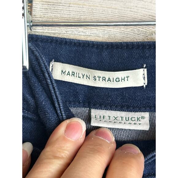 NYDJ Women’s 4 Marilyn Crop Roll Cuff Blue Denim Straight Leg Jeans NWT - Picture 6 of 9